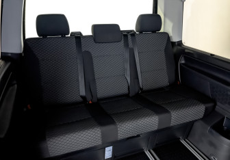 Подержанный автомобиль Volkswagen Multivan 2020 года (26 фото)