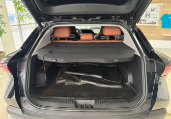 Подержанный автомобиль Omoda C5 2023 года (8 фото)