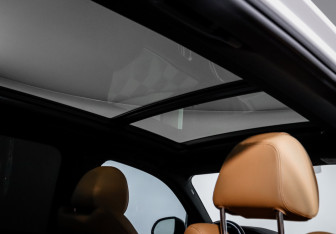 Подержанный автомобиль BMW X5 2022 года (18 фото)