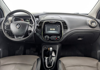 Подержанный автомобиль Renault Kaptur 2019 года (14 фото)