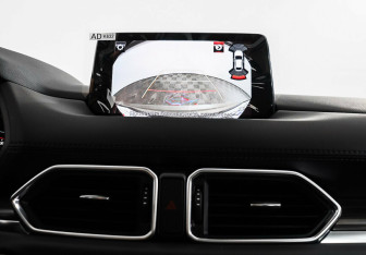 Подержанный автомобиль Mazda CX-5 2023 года (10 фото)