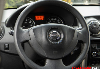 Подержанный автомобиль Nissan Almera Sedan 2015 года (11 фото)