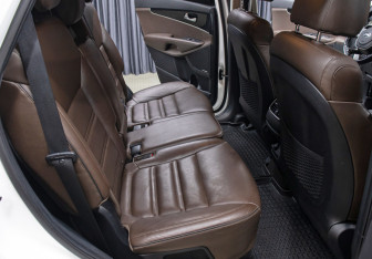 Подержанный автомобиль Kia Sorento 2019 года (13 фото)