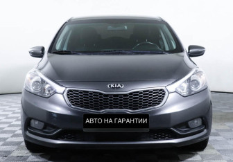 Подержанный автомобиль Kia Cerato Sedan 2013 года (2 фото)
