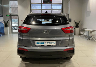 Подержанный автомобиль Hyundai Creta 2019 года (5 фото)