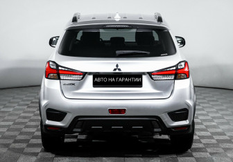 Подержанный автомобиль Mitsubishi ASX 2020 года (4 фото)