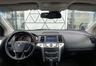 Подержанный автомобиль Nissan Murano Suv 2010 года (12 фото)