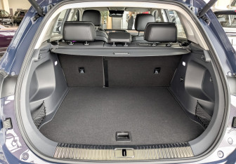 Новый Hongqi HS5 2024 (8 фото)