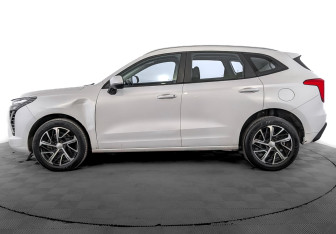 Подержанный автомобиль Haval Jolion 2022 года (8 фото)