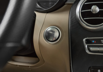 Подержанный автомобиль Mercedes-Benz GLC Coupe 2019 года (19 фото)