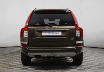 Подержанный автомобиль Volvo XC90 2012 года (6 фото)