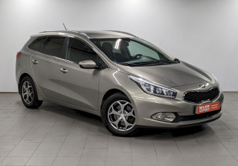 Подержанный автомобиль Kia Ceed Wagon 2014 года (3 фото)