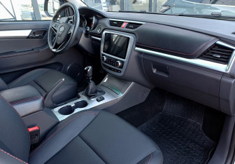 Подержанный автомобиль JAC T8 2023 года (23 фото)