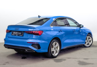 Подержанный автомобиль Audi A3 Sedan 2021 года (5 фото)