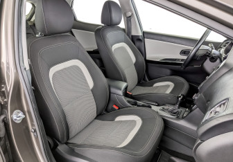 Подержанный автомобиль Kia Ceed Hatchback 2018 года (23 фото)