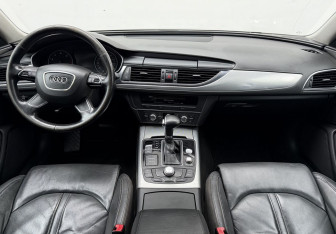 Подержанный автомобиль Audi A6 Sedan 2011 года (12 фото)