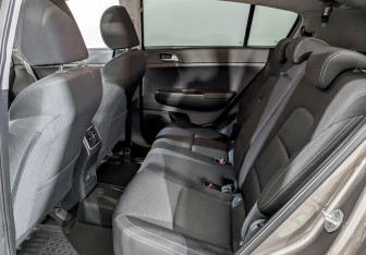 Подержанный автомобиль Kia Sportage 2018 года (12 фото)