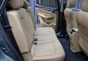 Подержанный автомобиль Evolute i-SPACE 2024 года (13 фото)