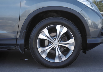 Подержанный автомобиль Honda CR-V 2014 года (29 фото)