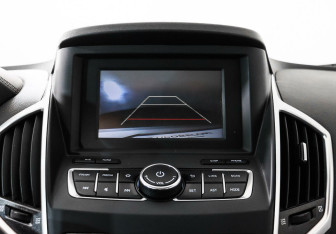 Подержанный автомобиль DongFeng AX7 2018 года (10 фото)