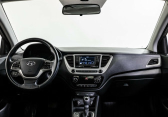 Подержанный автомобиль Hyundai Solaris Sedan 2019 года (6 фото)