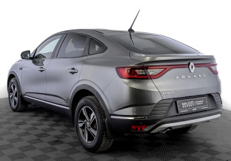 Подержанный автомобиль Renault Arkana 2019 года (7 фото)