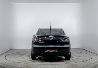 Подержанный автомобиль Mazda 3 Sedan 2008 года (6 фото)