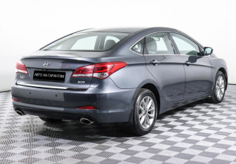 Подержанный автомобиль Hyundai i40 Sedan 2016 года (3 фото)