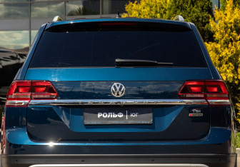 Подержанный автомобиль Volkswagen Teramont 2019 года (26 фото)