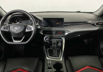 Подержанный автомобиль Kaiyi E5 2023 года (8 фото)