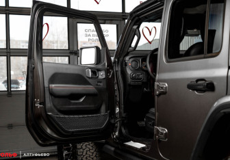 Новый Jeep Wrangler 2025 (16 фото)