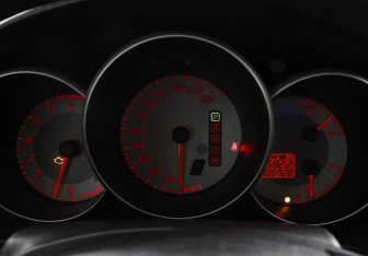 Подержанный автомобиль Mazda 3 Sedan 2008 года (11 фото)