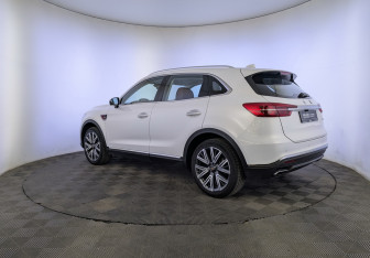 Подержанный автомобиль Hongqi HS5 2022 года (7 фото)