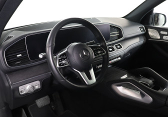Подержанный автомобиль Mercedes-Benz GLE 2022 года (13 фото)