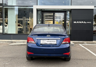 Подержанный автомобиль Hyundai Solaris Sedan 2014 года (6 фото)