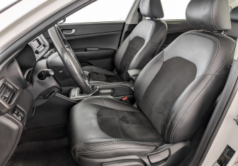 Подержанный автомобиль Kia Optima Sedan 2017 года (20 фото)