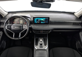 Подержанный автомобиль Haval Jolion 2022 года (14 фото)