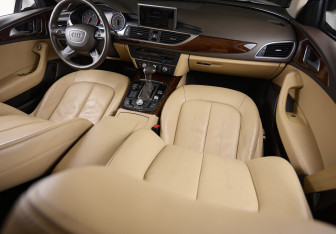 Подержанный автомобиль Audi A6 Sedan 2014 года (22 фото)