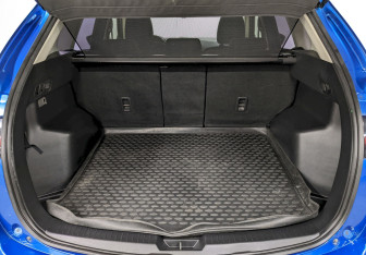 Подержанный автомобиль Mazda CX-5 2012 года (10 фото)