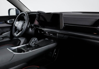 Подержанный автомобиль Haval H3 2025 года (9 фото)