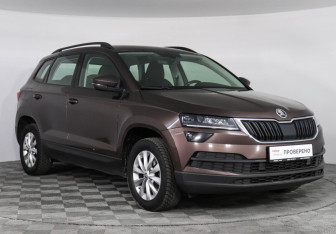Подержанный автомобиль Skoda Karoq 2020 года (3 фото)