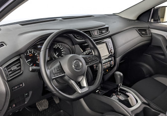 Подержанный автомобиль Nissan Qashqai 2022 года (15 фото)