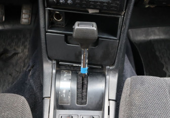 Подержанный автомобиль Volvo 940 Sedan 1992 года (16 фото)