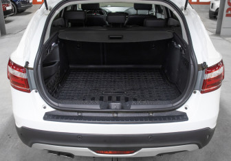 Подержанный автомобиль LADA (ВАЗ) Vesta Wagon 2019 года (10 фото)