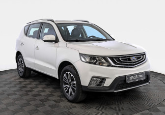 Подержанный автомобиль Geely Emgrand 7 2018 года (3 фото)