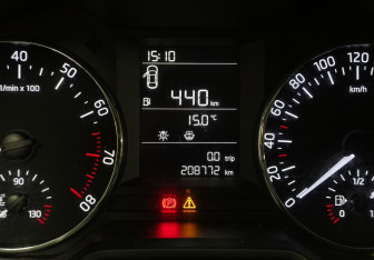 Подержанный автомобиль Skoda Octavia Liftback 2017 года (14 фото)