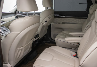 Подержанный автомобиль Hyundai Palisade 2021 года (11 фото)