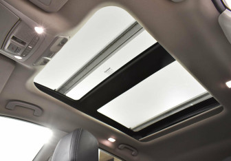 Подержанный автомобиль Nissan Murano Suv 2019 года (16 фото)