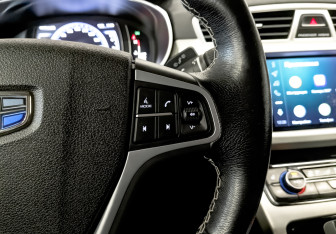 Подержанный автомобиль Geely Atlas 2020 года (27 фото)