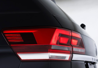 Подержанный автомобиль Volkswagen Teramont 2018 года (27 фото)